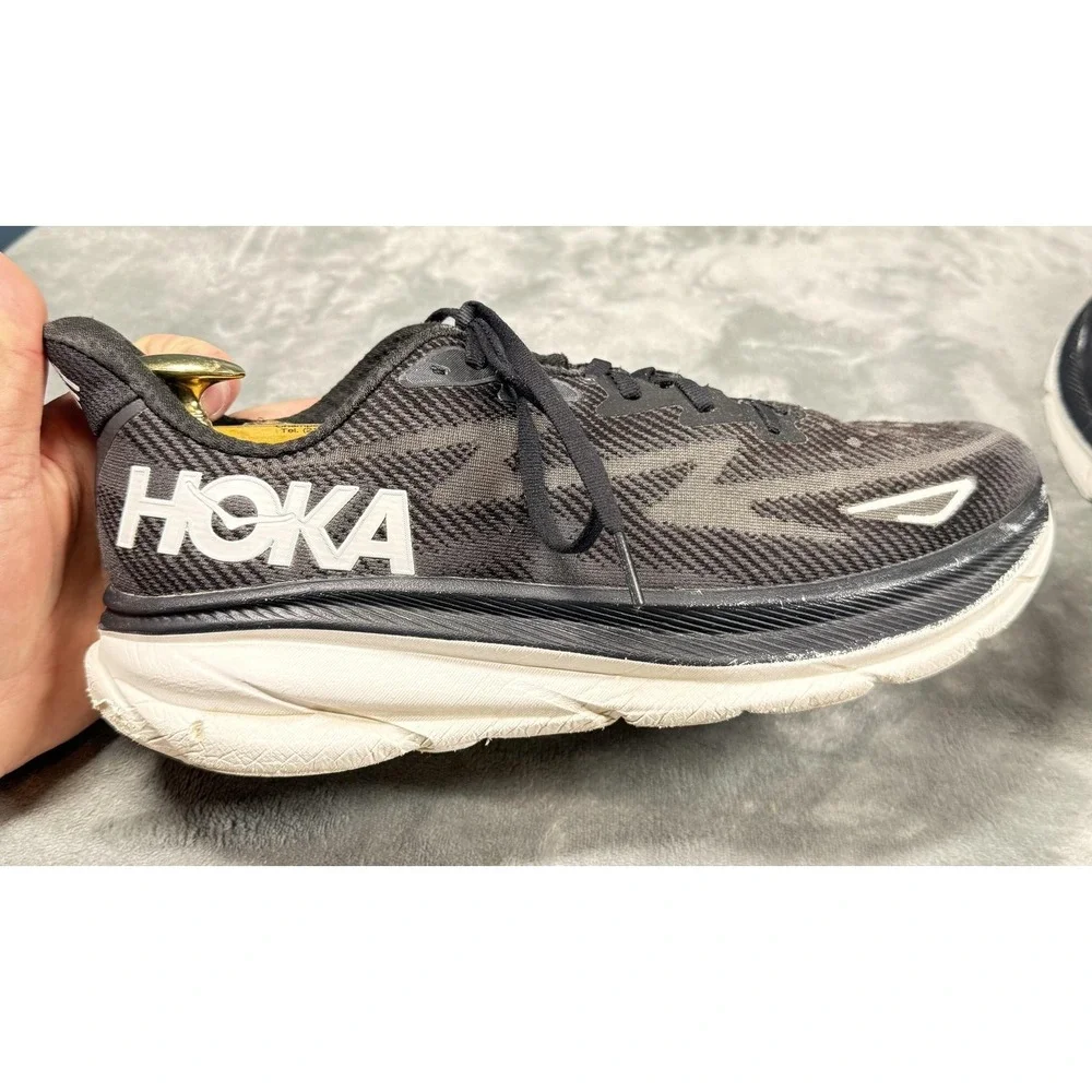 Hoka One One Clifton 9 Shoes Womens Size 12 Black‎ Running Sneakers 1127896
